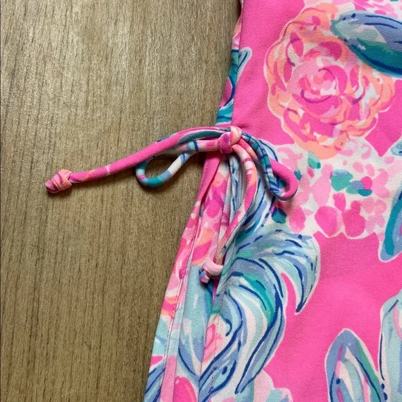 Lilly Pulitzer Pink and Blue Floral Romper. Preowned. Reposhed - Picture 7 of 10